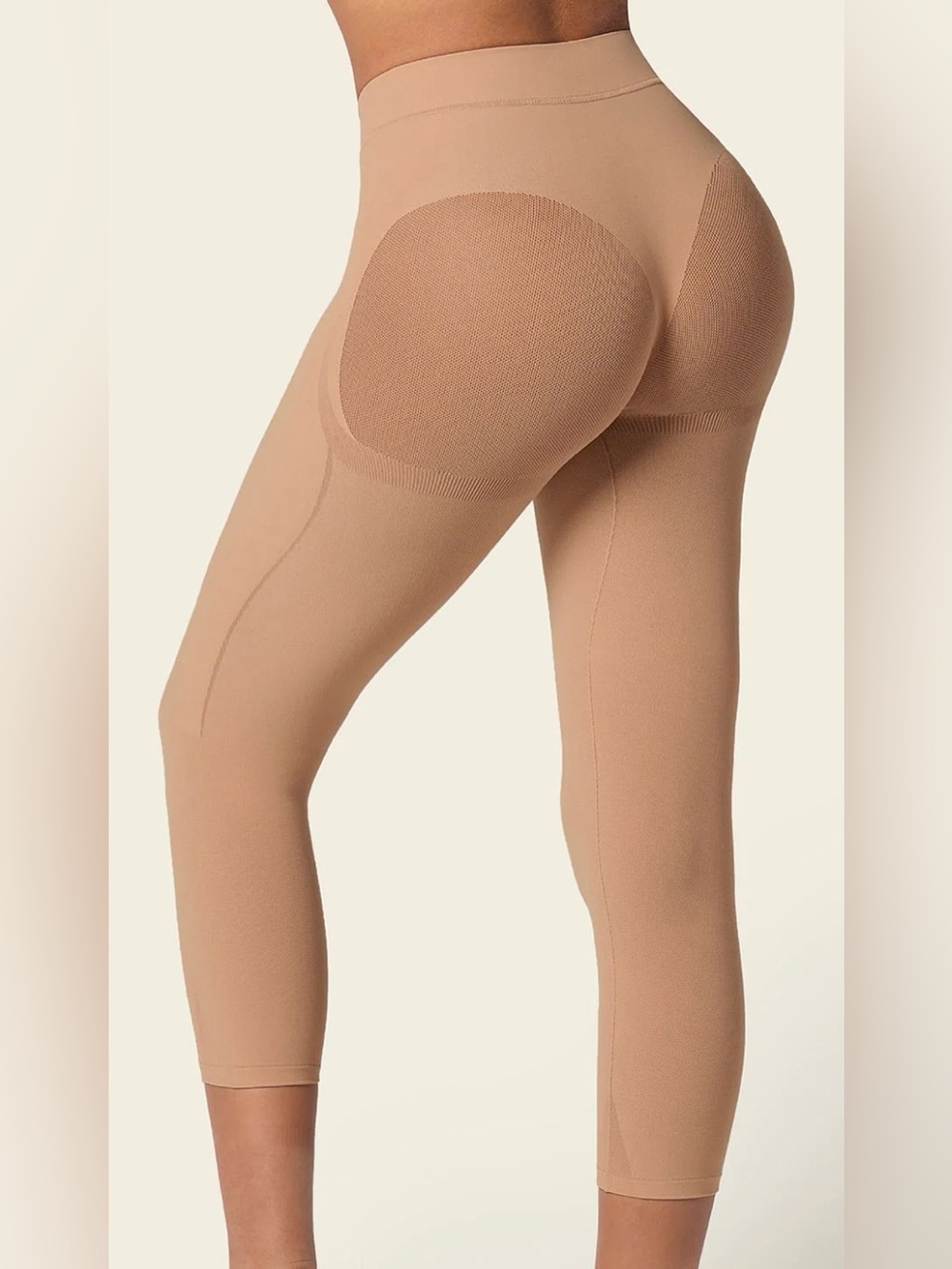 Leonisa SmartShape Capri
Invisible High-Waisted Capri Shaper Size Small Medium